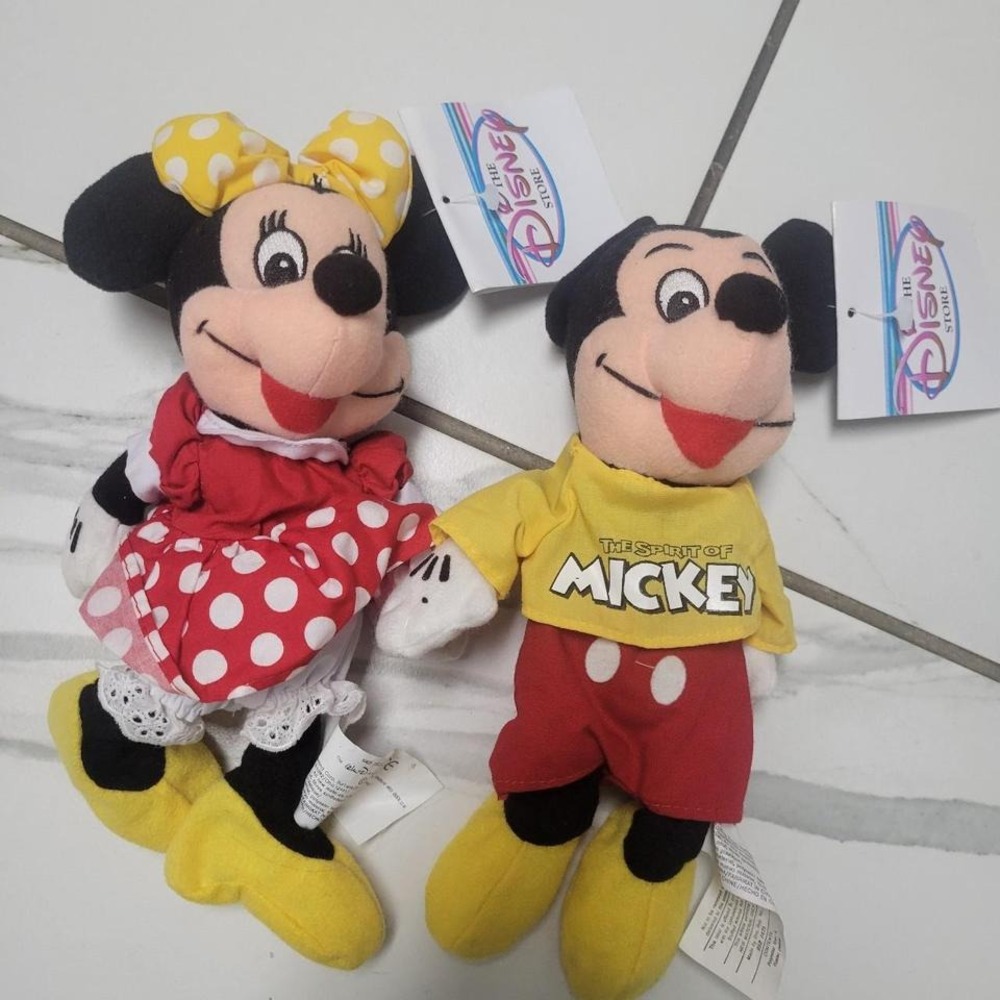 Vintage Disney Mickey & Minnie plush dolls y2k Disney Store beanies